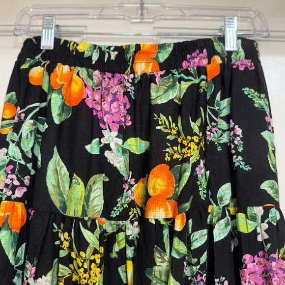 NEW with Tags Aqua beautiful Spring/Summer Floral skirt sz S - Picture 3 of 6
